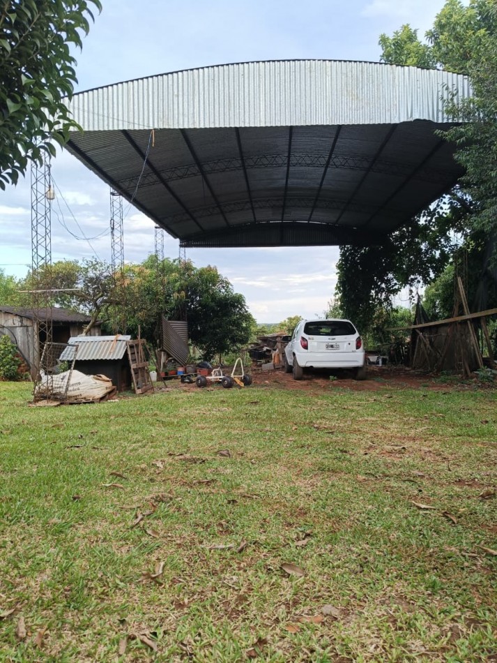 CASA CON TERRENO 