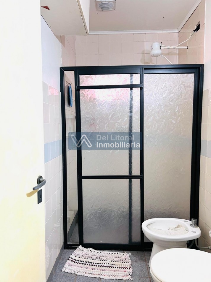 EN VENTA CASA DE BARRIO
