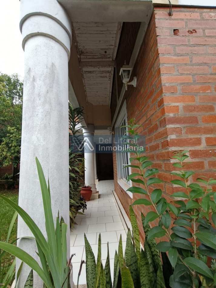 CASA CON TERRENO