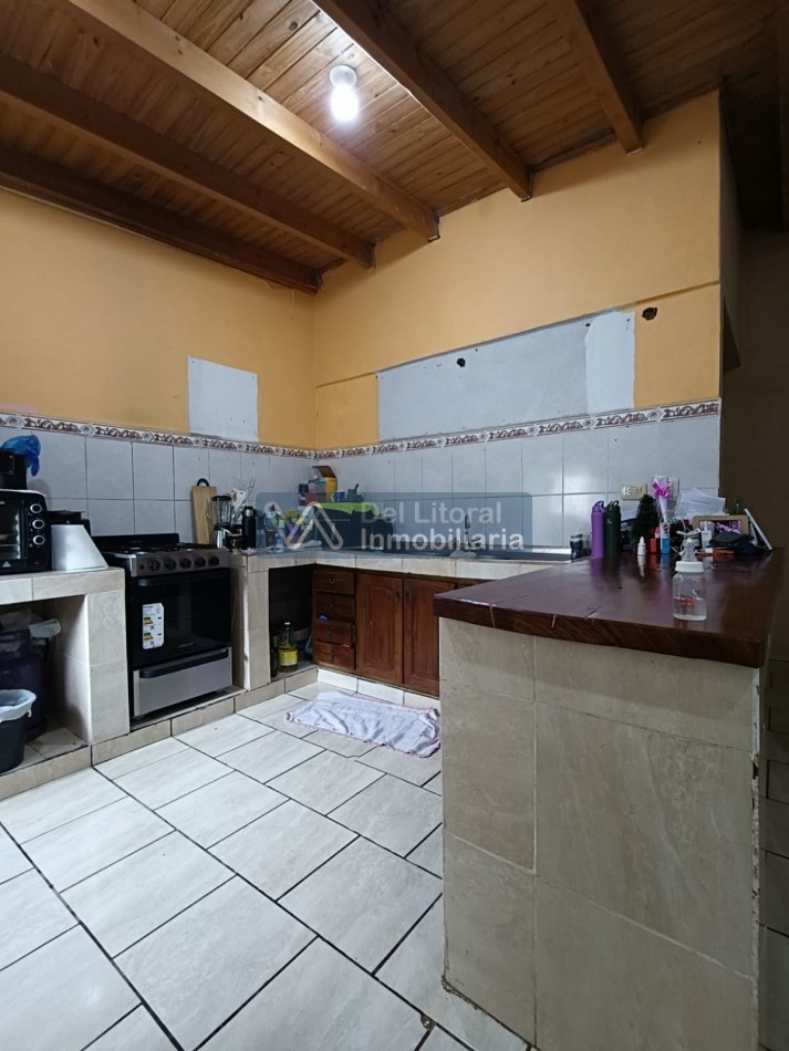CASA CON TERRENO