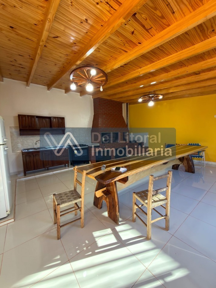 TERRENO CON CASA, QUINCHO Y PILETA
