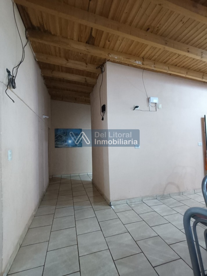 CASA CON TERRENO
