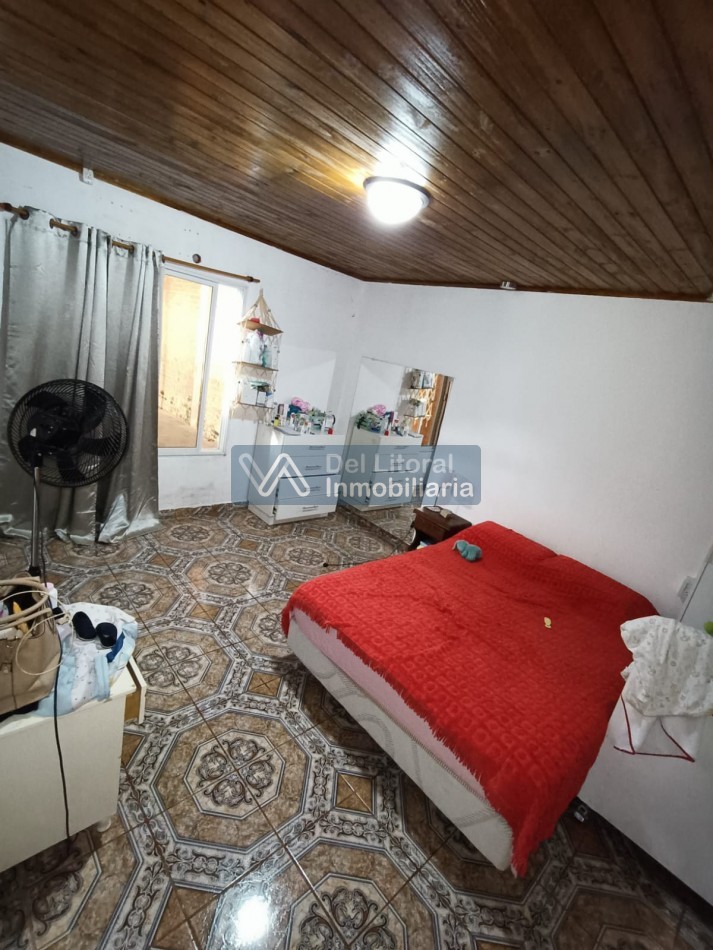 CASA CON TERRENO