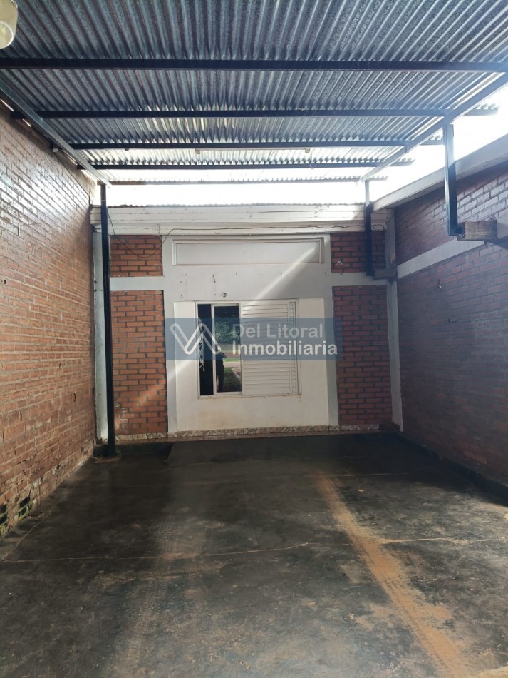 CASA CON TERRENO