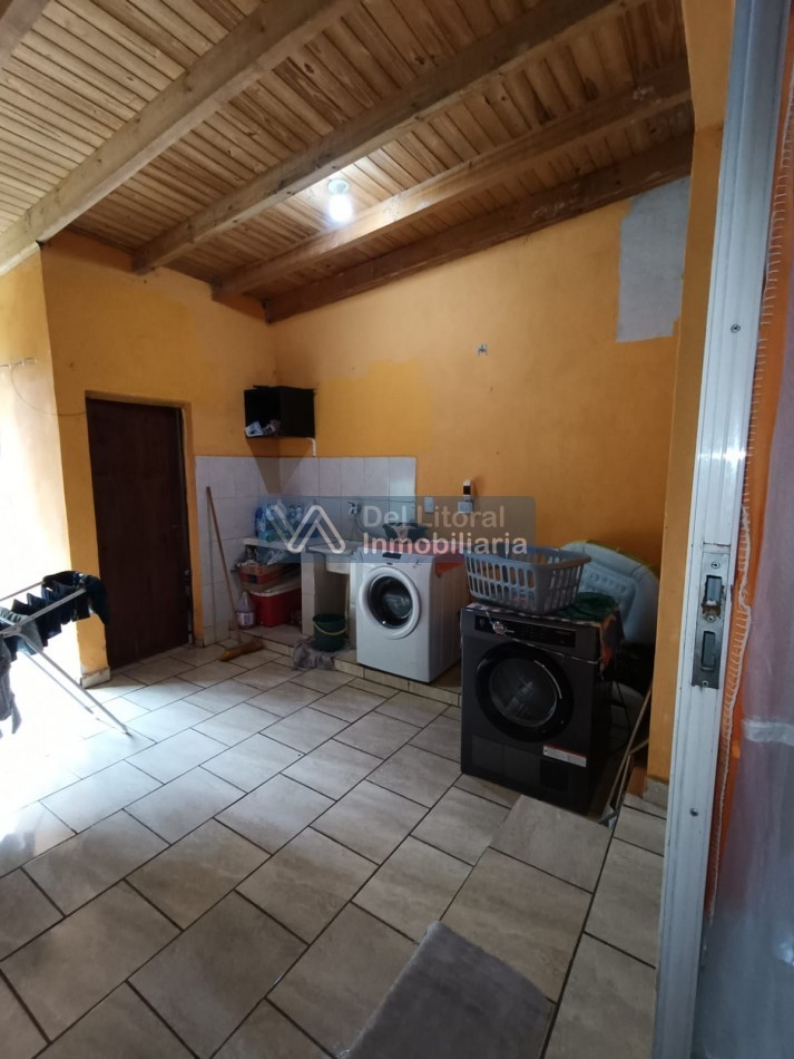 CASA CON TERRENO