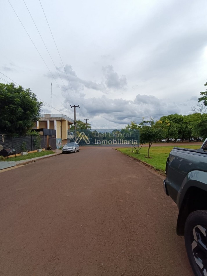 CASA CON TERRENO