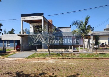 TERRENO CON CASA PROPIEDAD